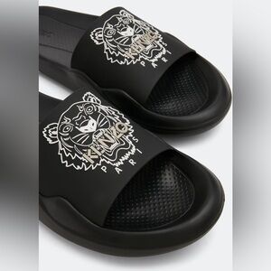 Kenzo Noir Pool Sandals with Tiger Design